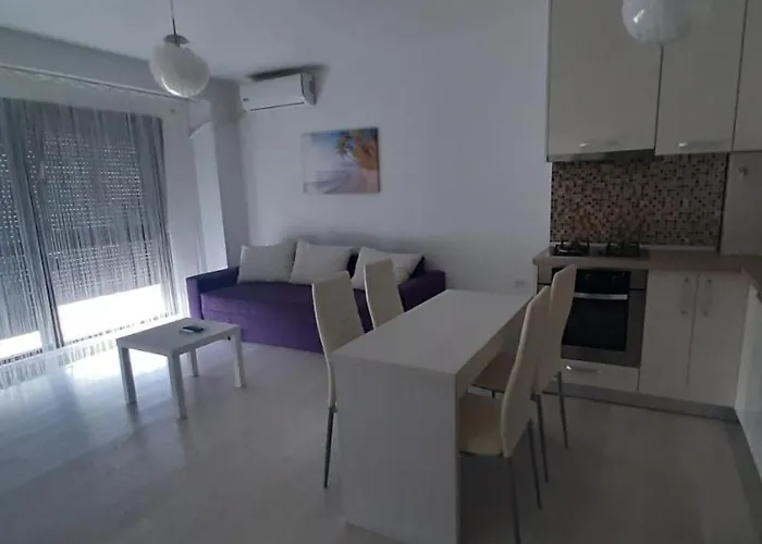 Ariadna Apartman *
